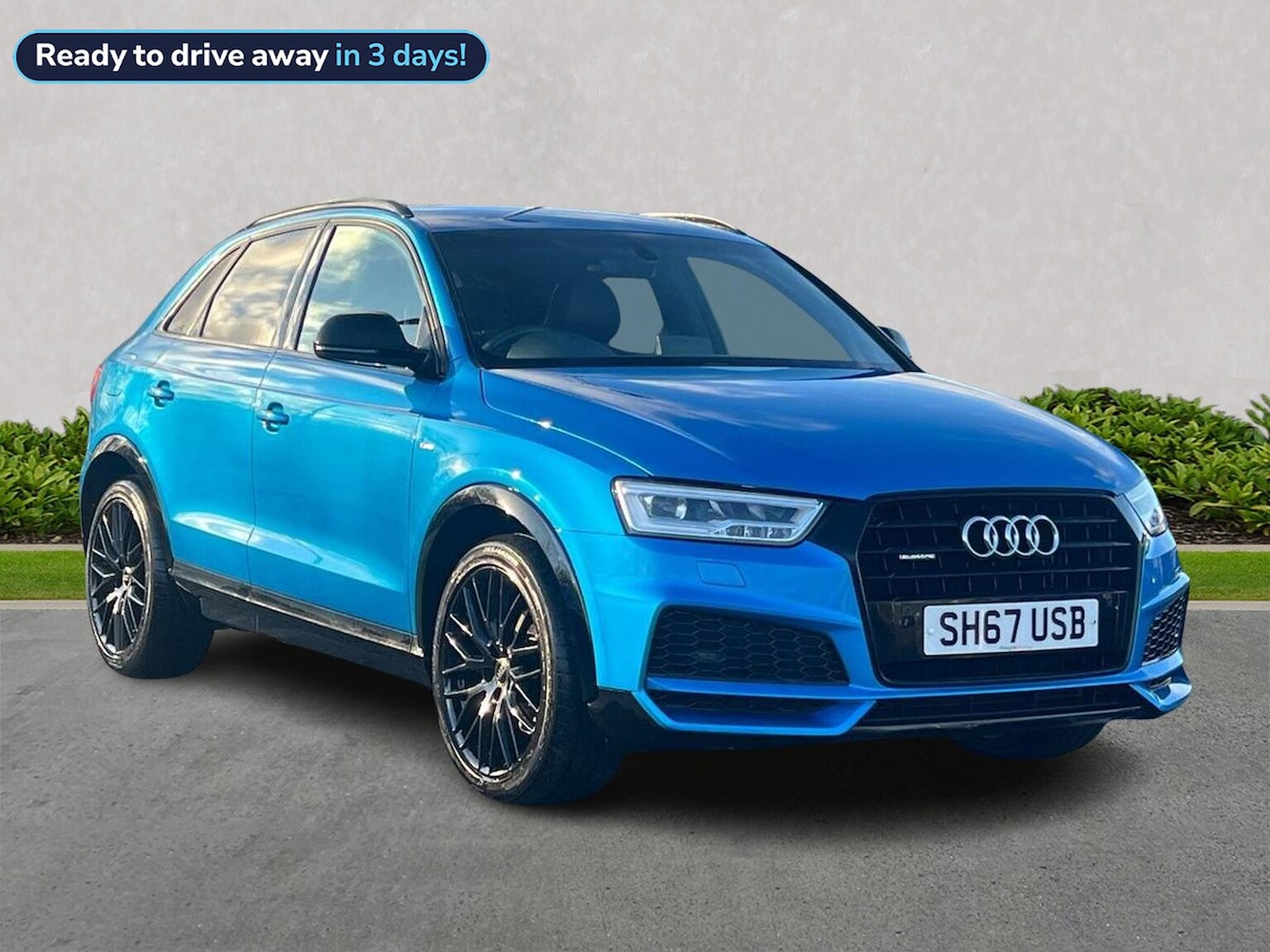 Main listing image - Audi Q3