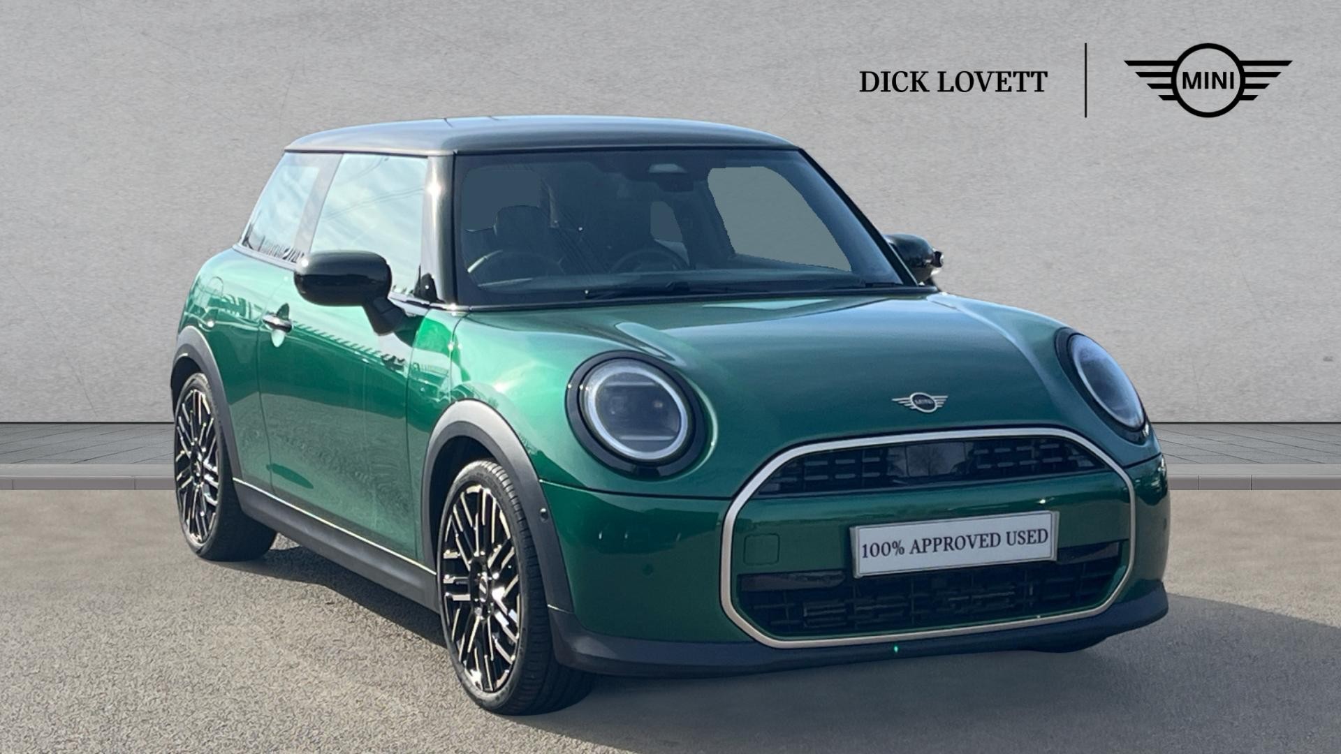 Main listing image - MINI Hatchback