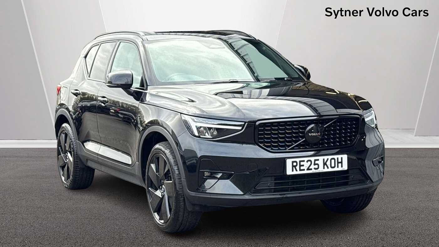 Main listing image - Volvo XC40