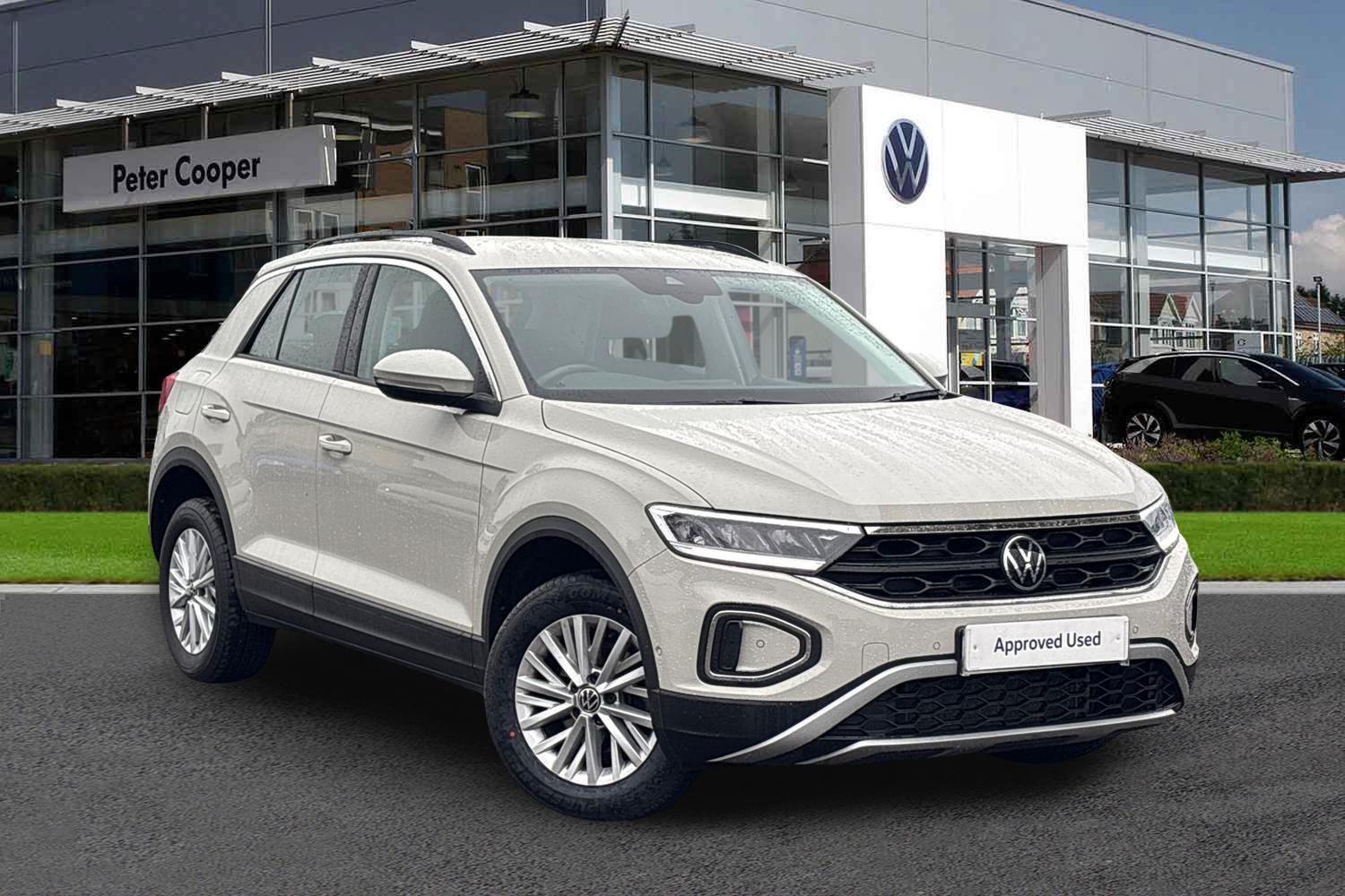 Main listing image - Volkswagen T-Roc