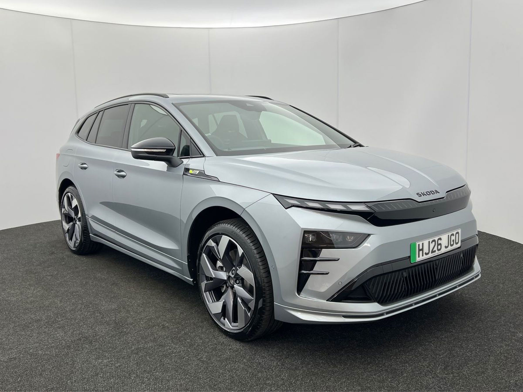 Main listing image - Skoda Enyaq