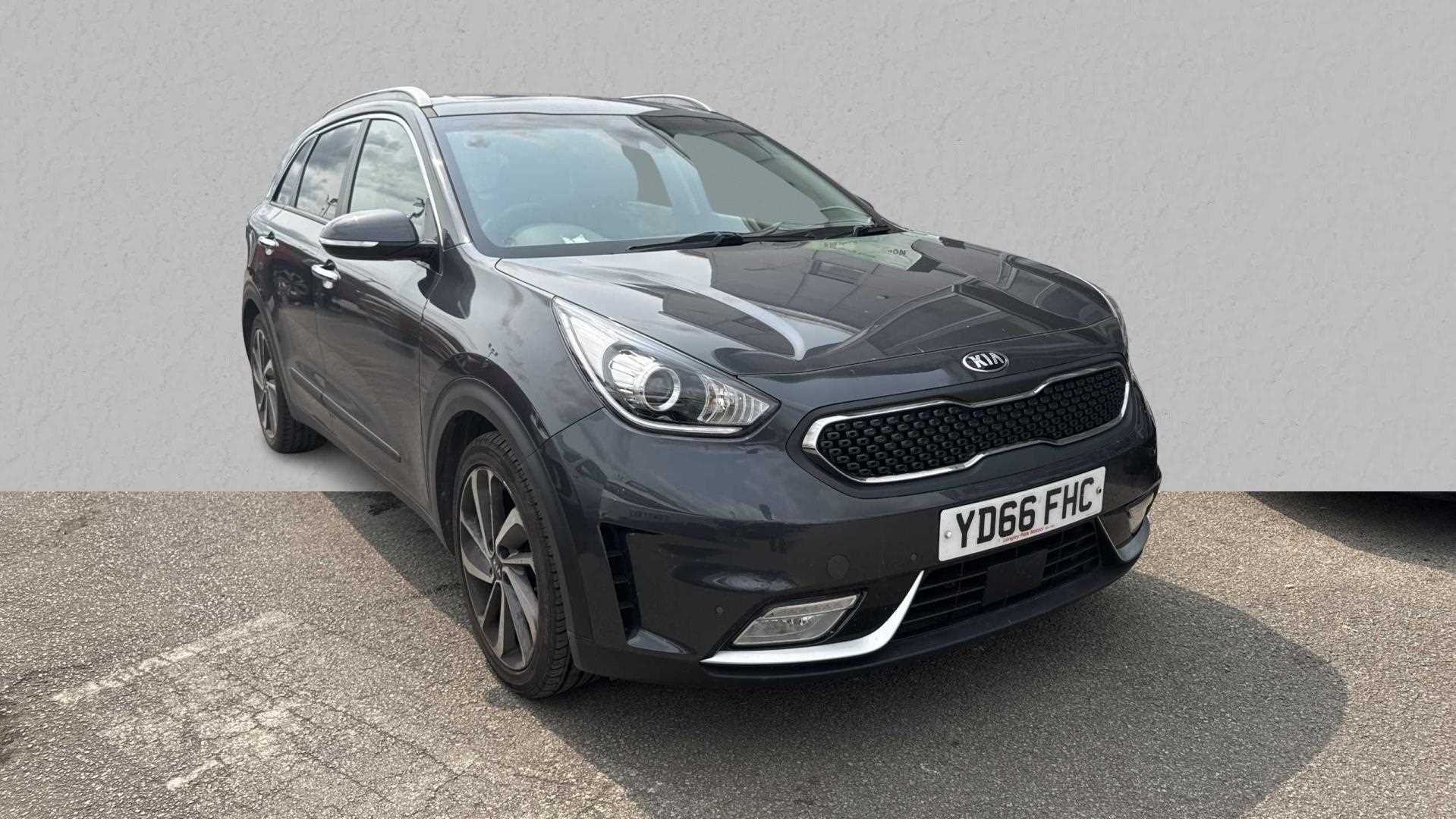 Main listing image - Kia Niro