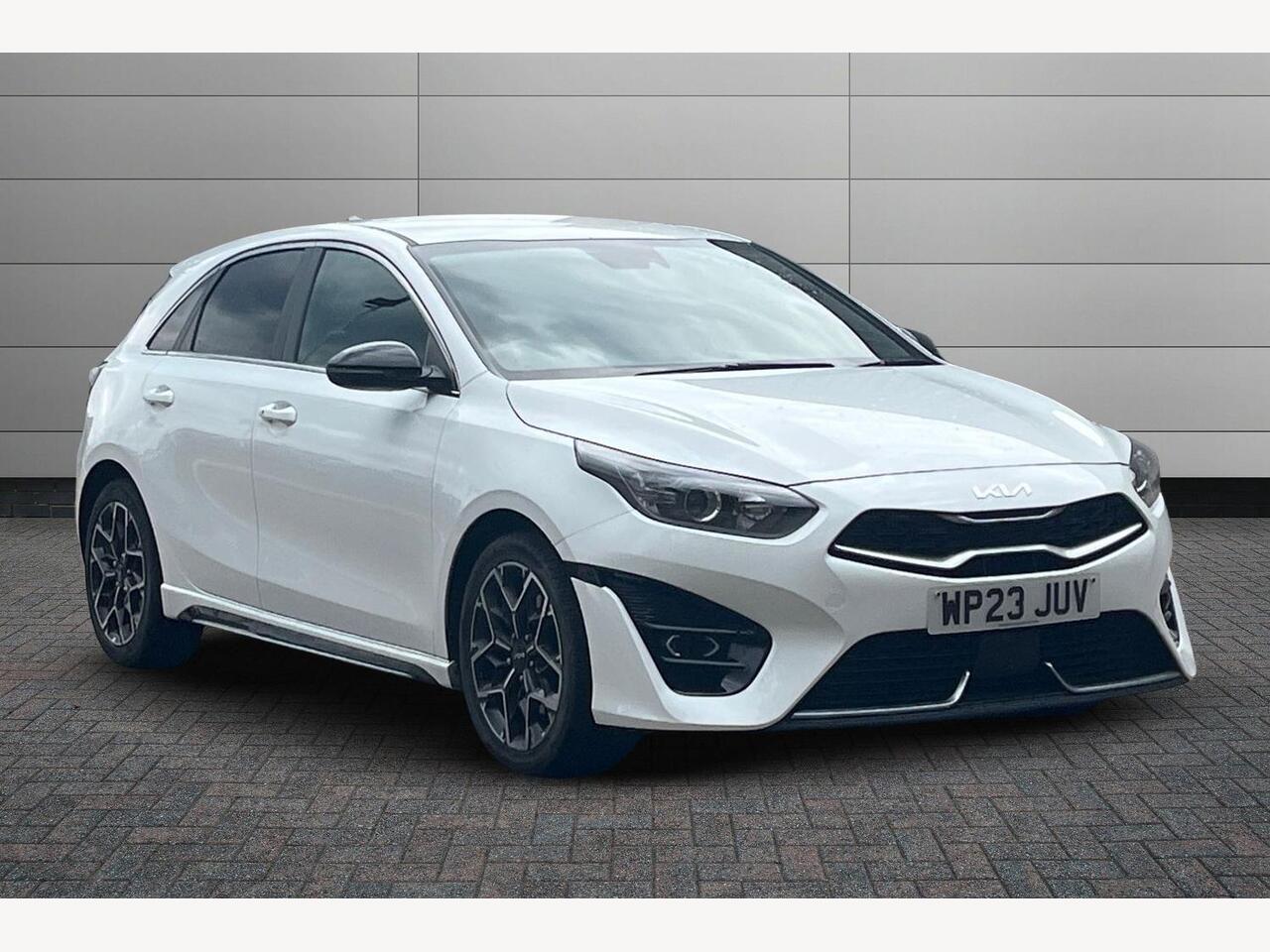 Main listing image - Kia Ceed