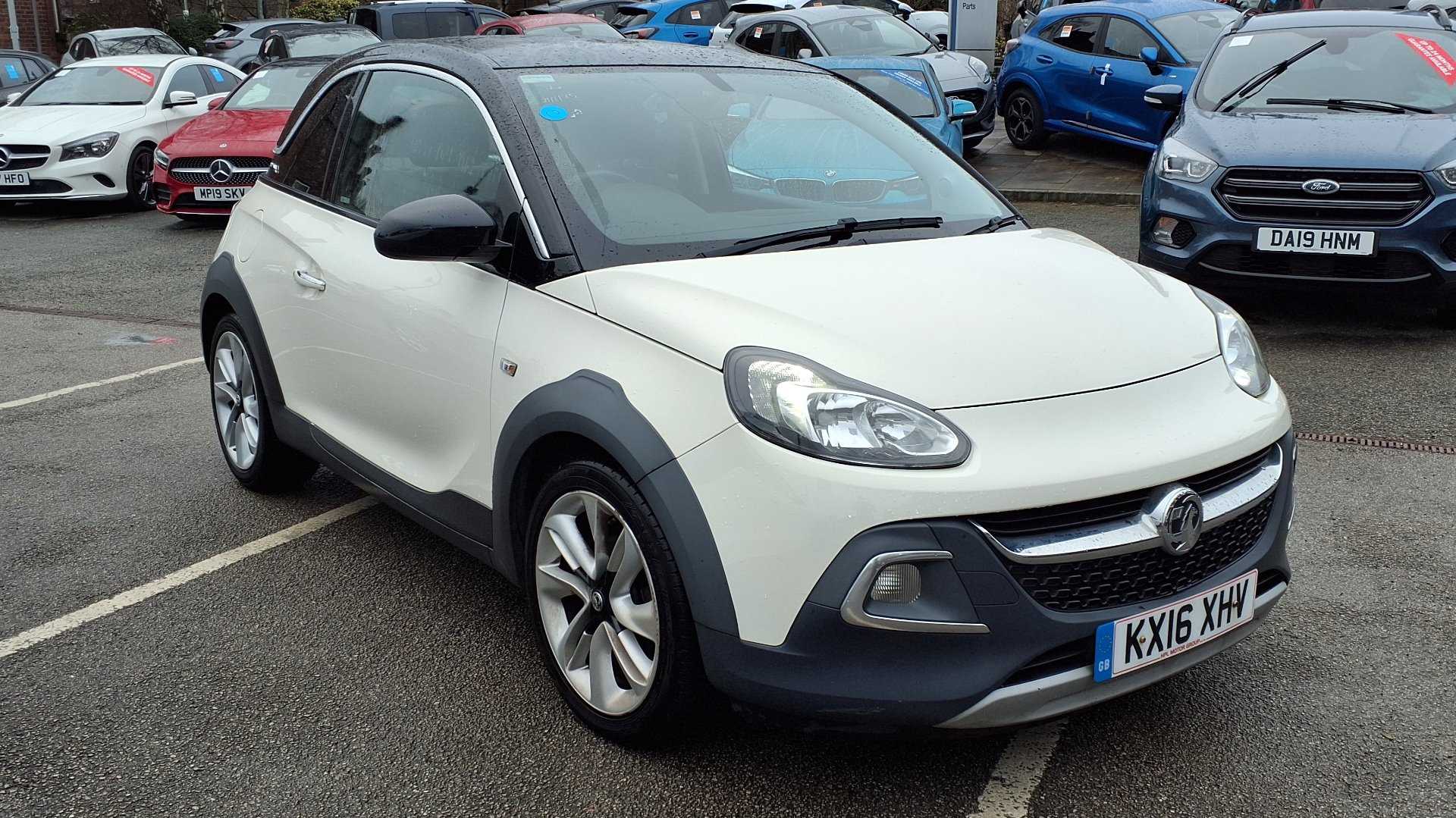 Main listing image - Vauxhall Adam