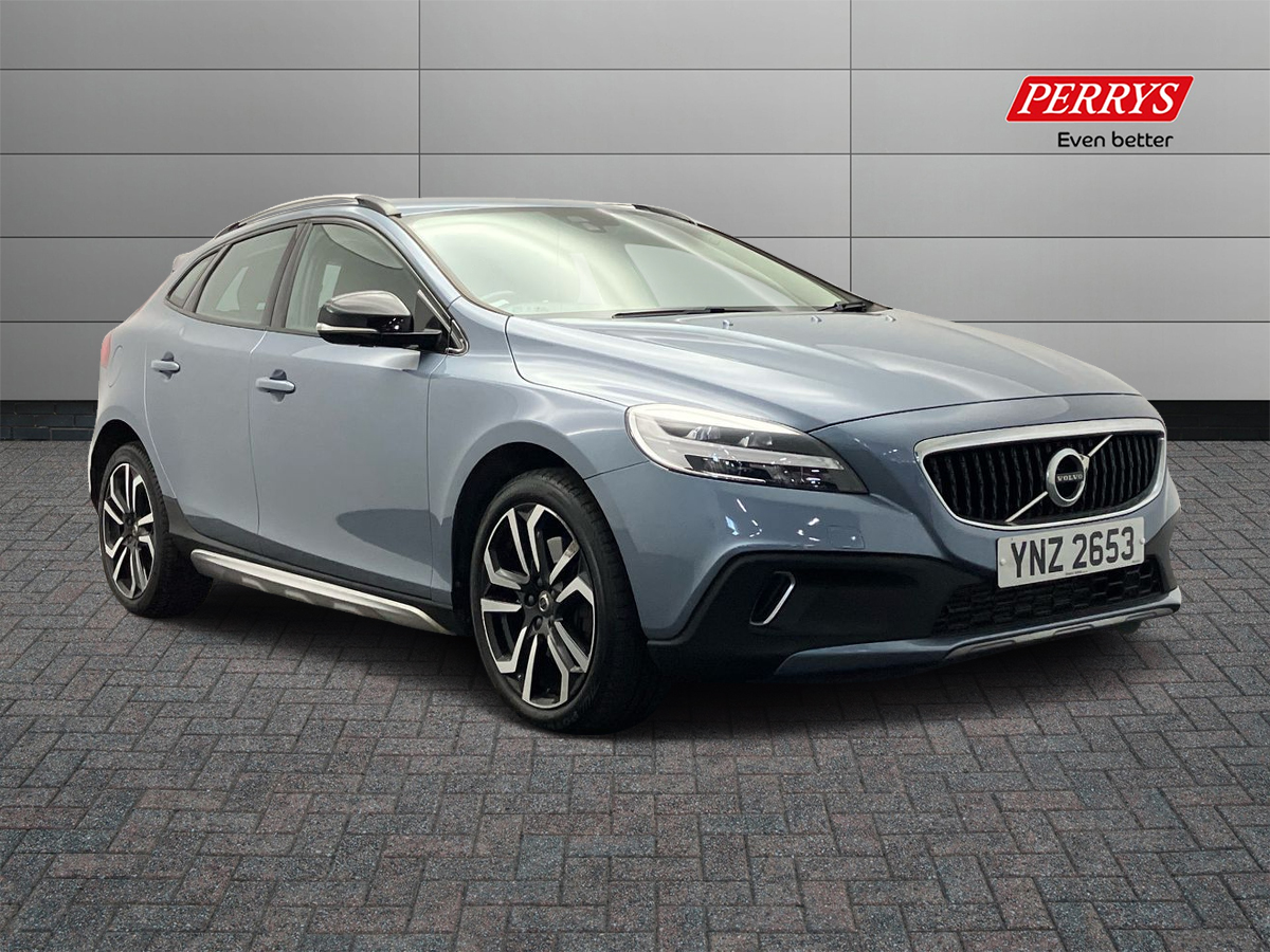 Main listing image - Volvo V40 Cross Country