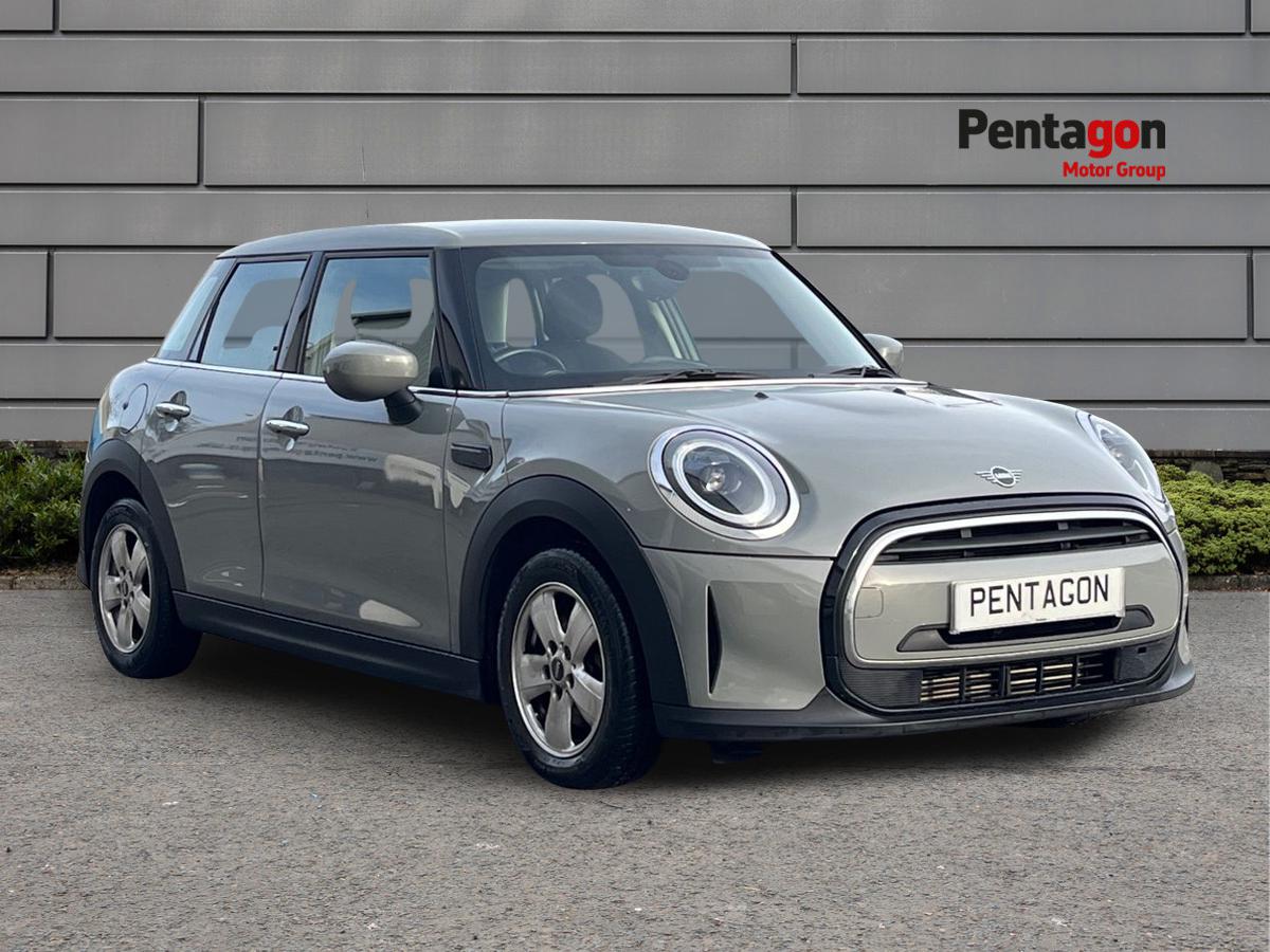 Main listing image - MINI Hatchback 5dr
