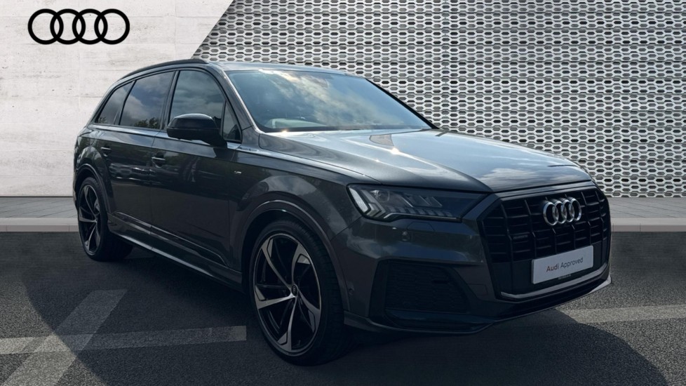Main listing image - Audi Q7