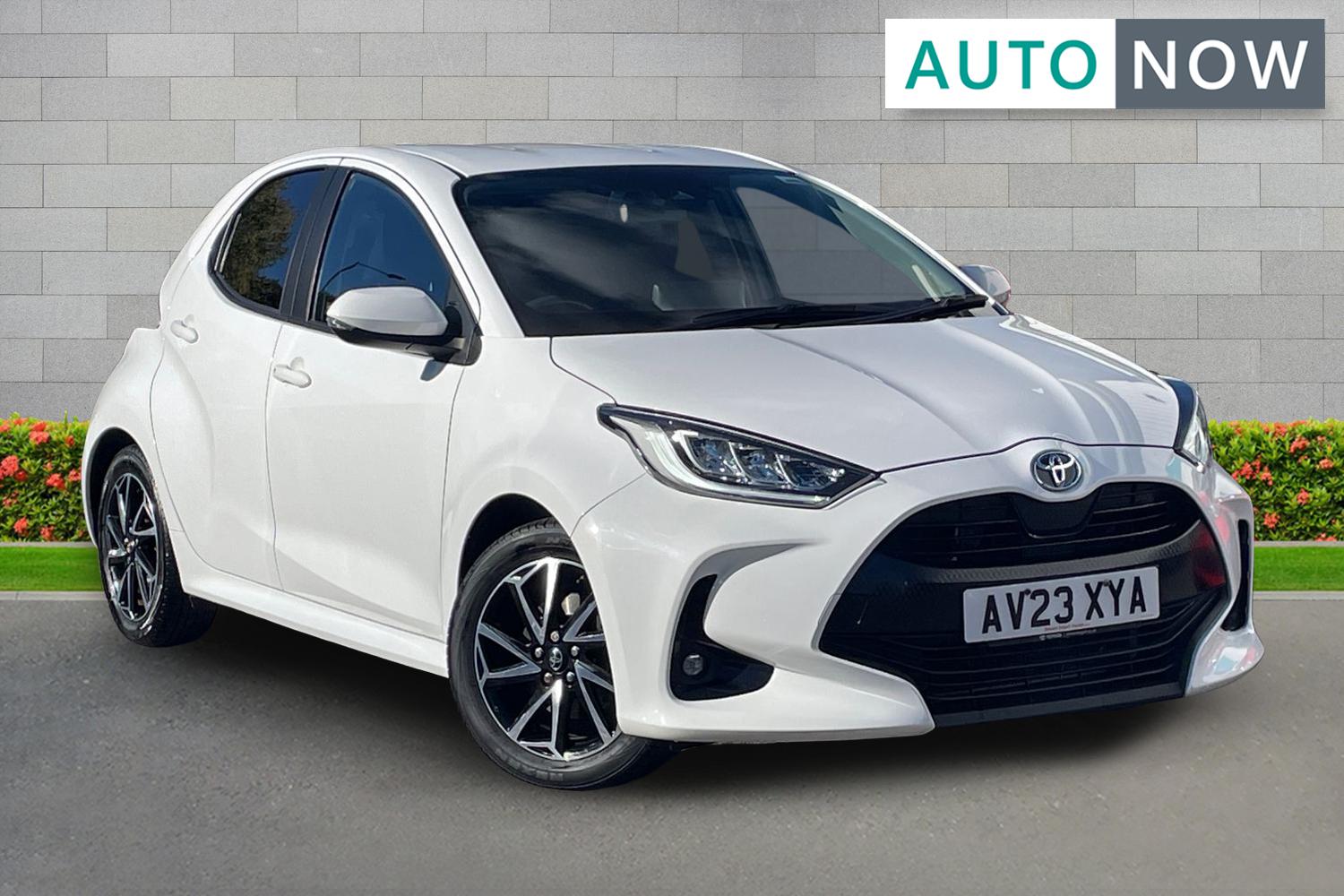 Main listing image - Toyota Yaris