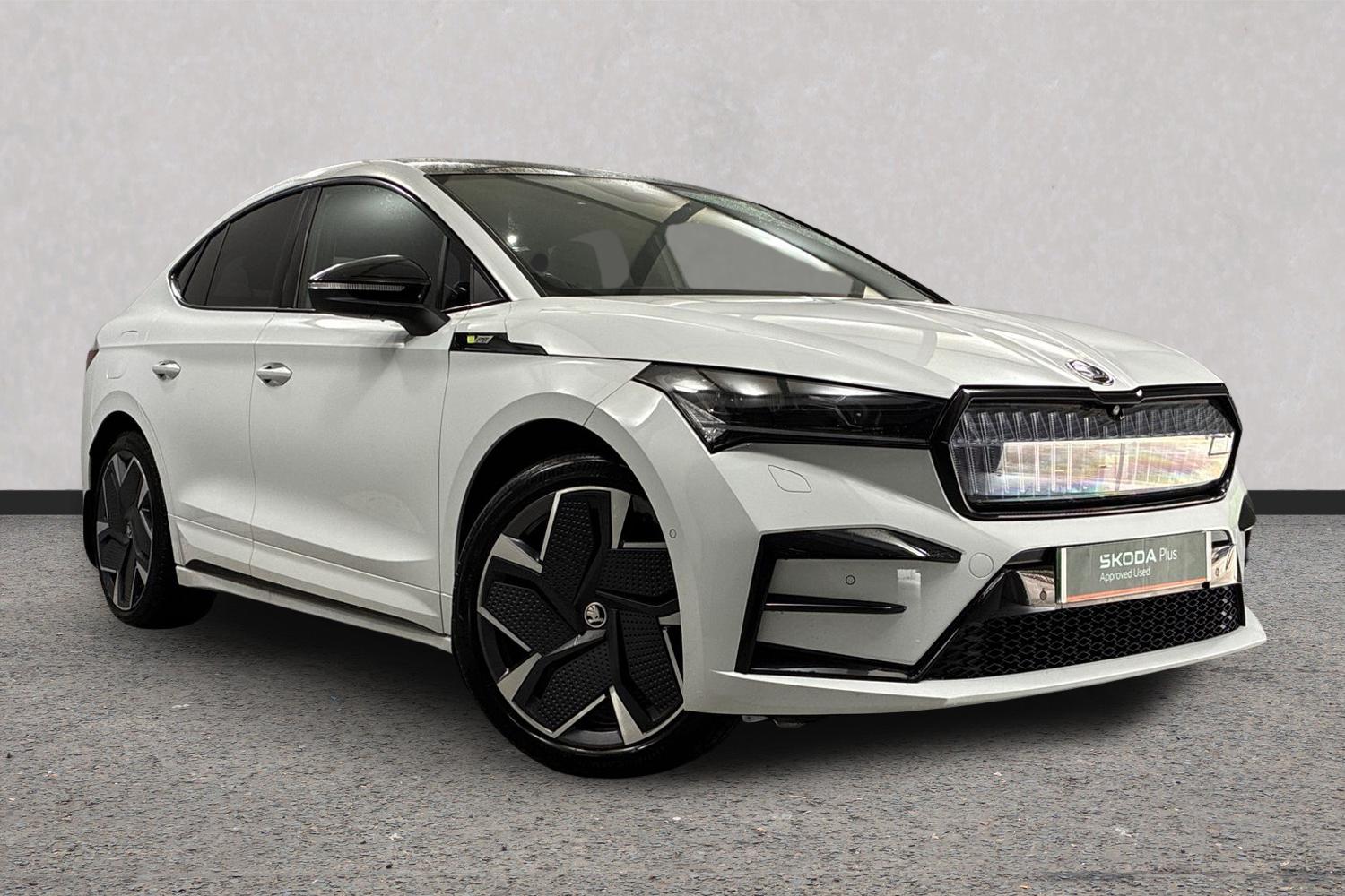Main listing image - Skoda Enyaq