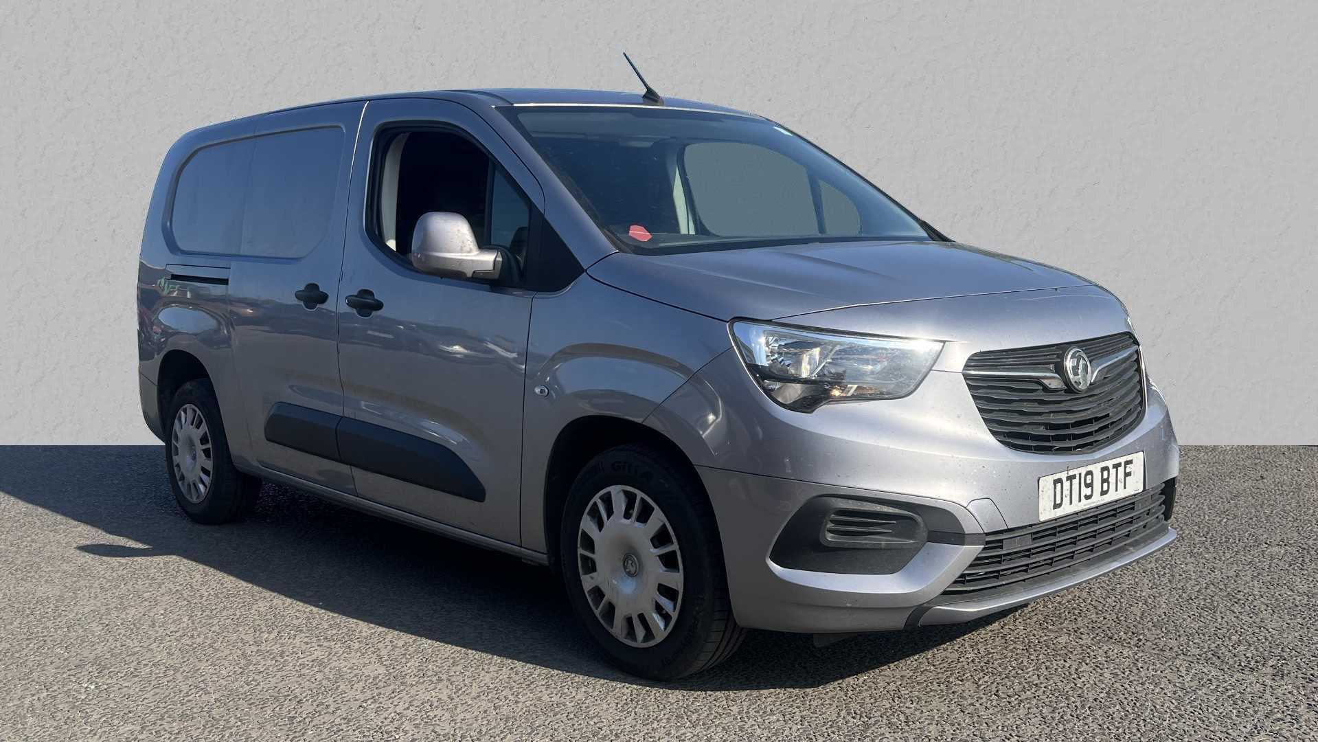 Main listing image - Vauxhall Combo Cargo