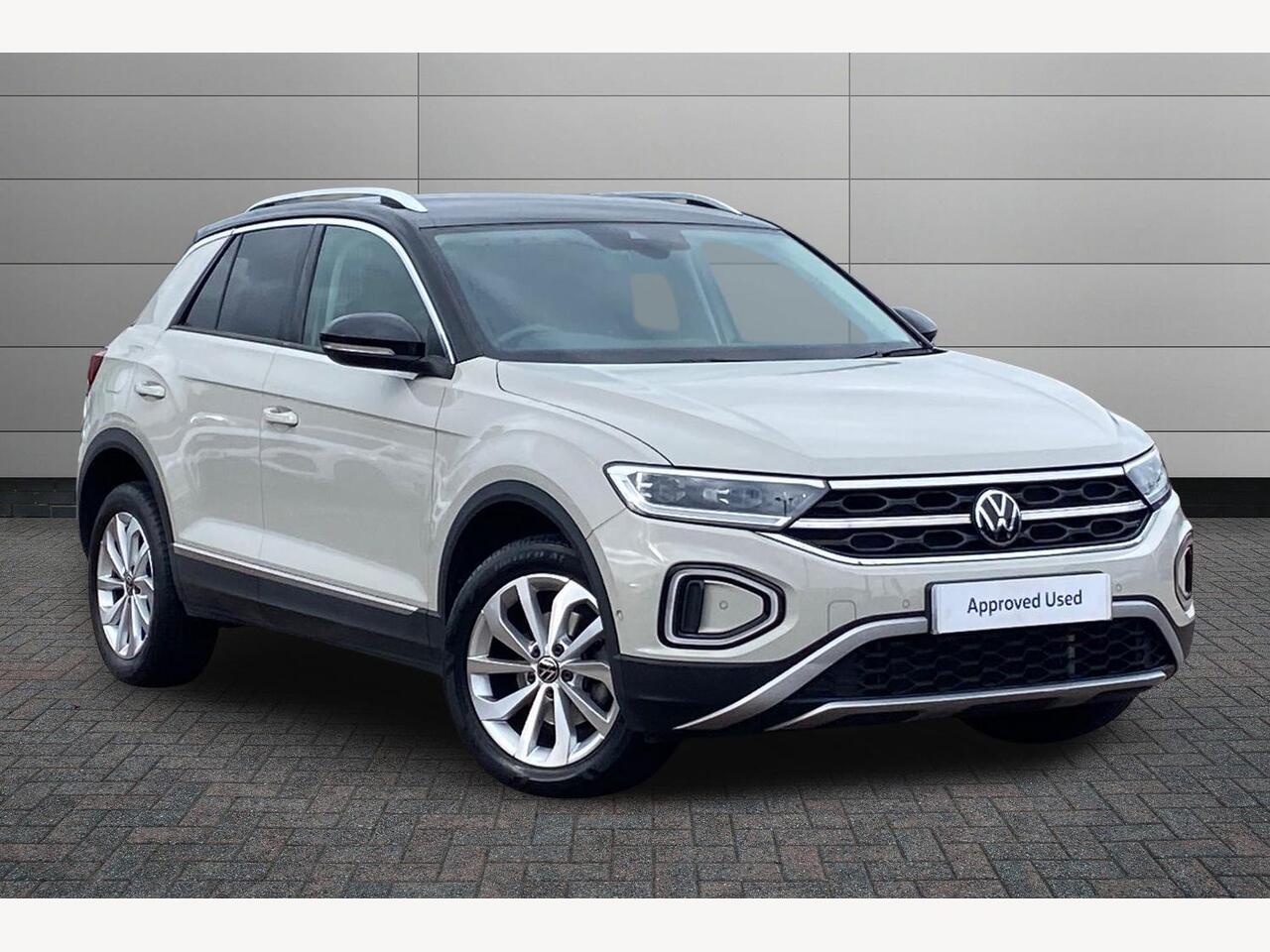 Main listing image - Volkswagen T-Roc