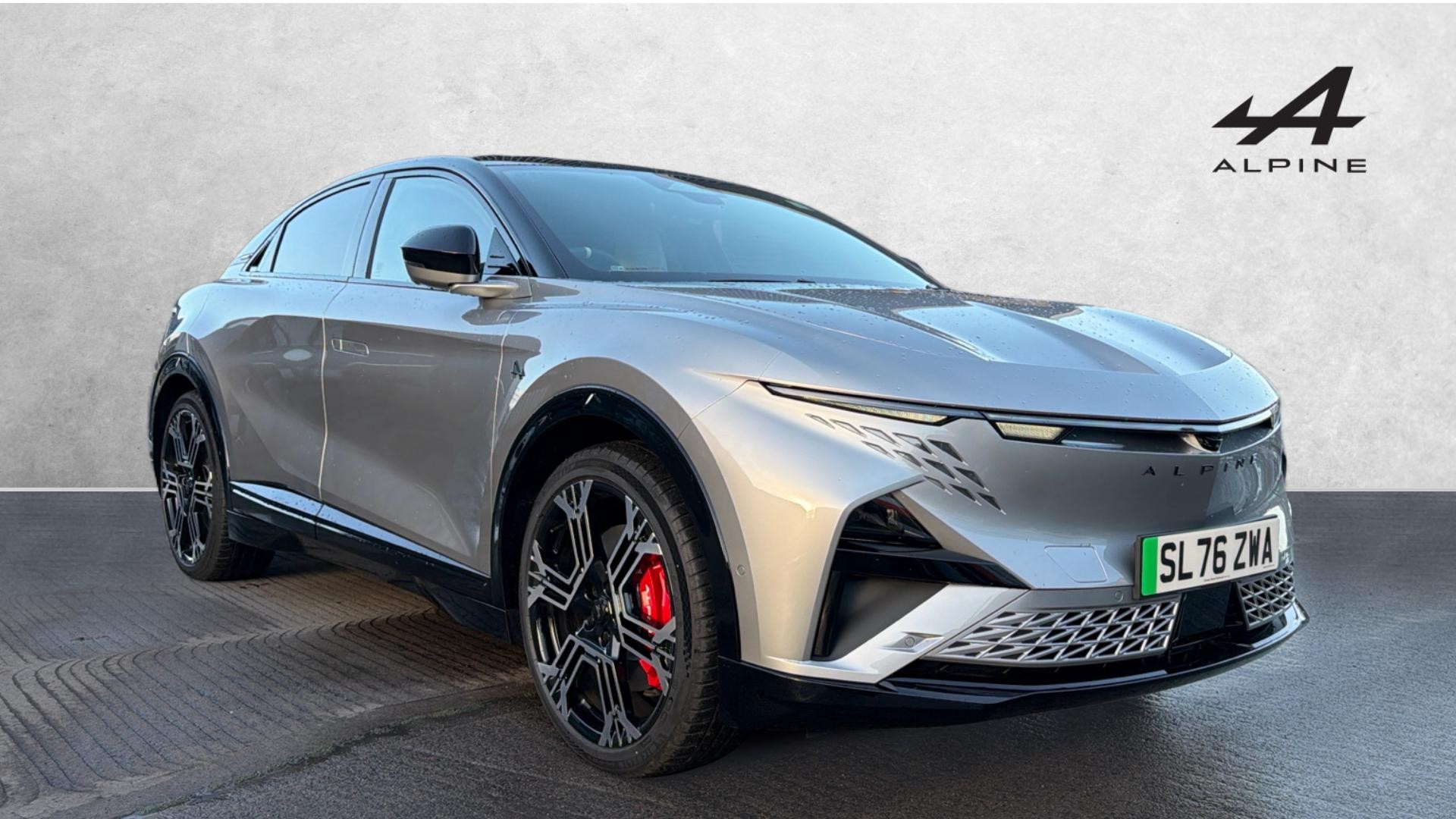 Main listing image - Alpine A390