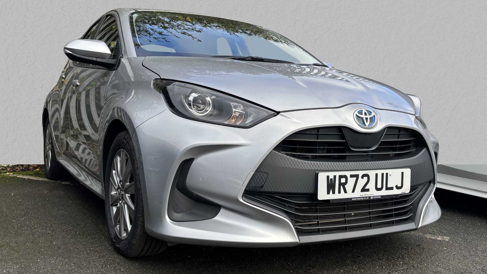 Main listing image - Toyota Yaris