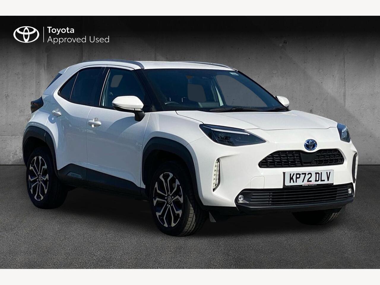 Main listing image - Toyota Yaris Cross