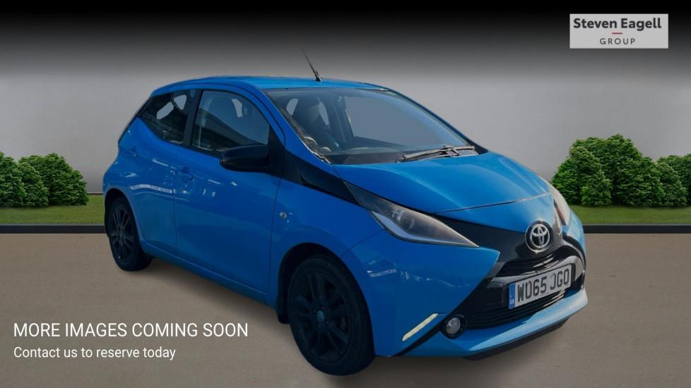 Main listing image - Toyota Aygo