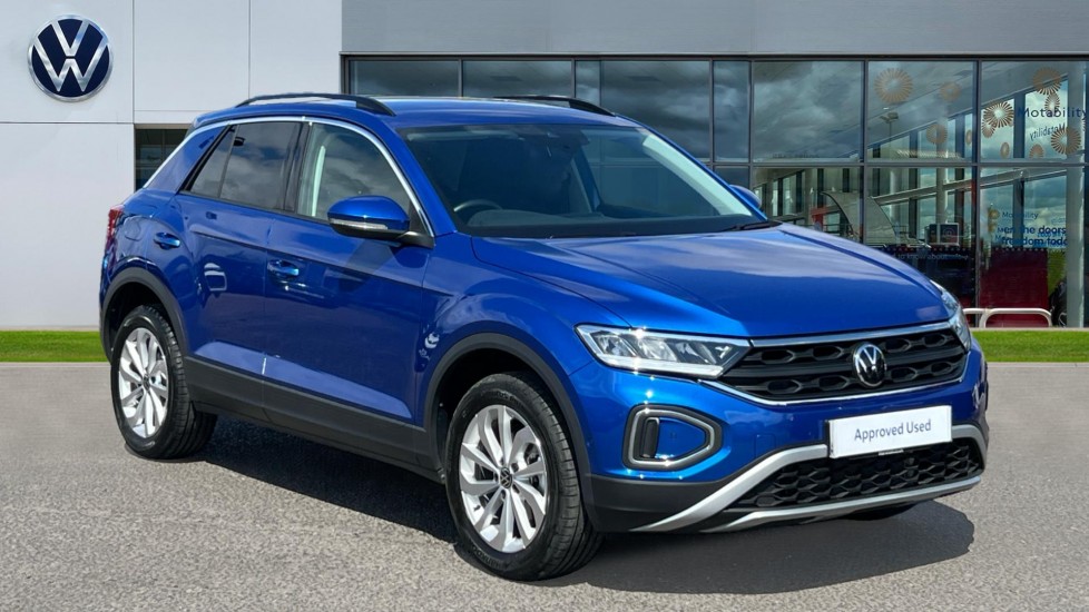 Main listing image - Volkswagen T-Roc