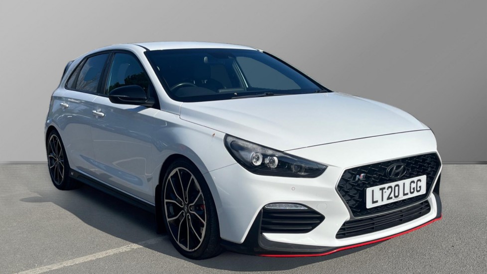 Main listing image - Hyundai i30 Fastback