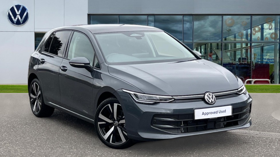 Main listing image - Volkswagen Golf