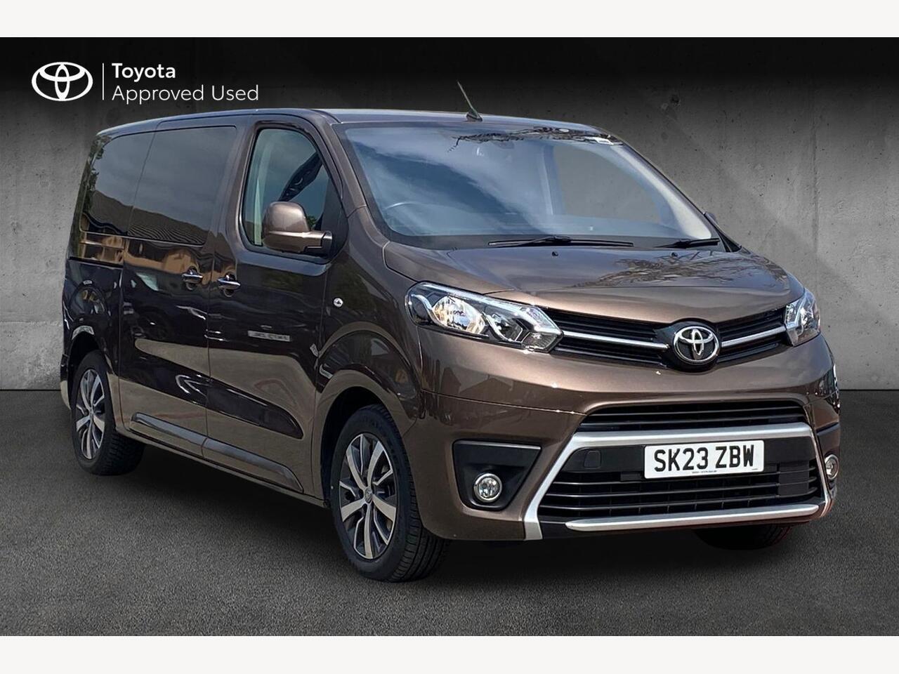 Main listing image - Toyota Proace Verso