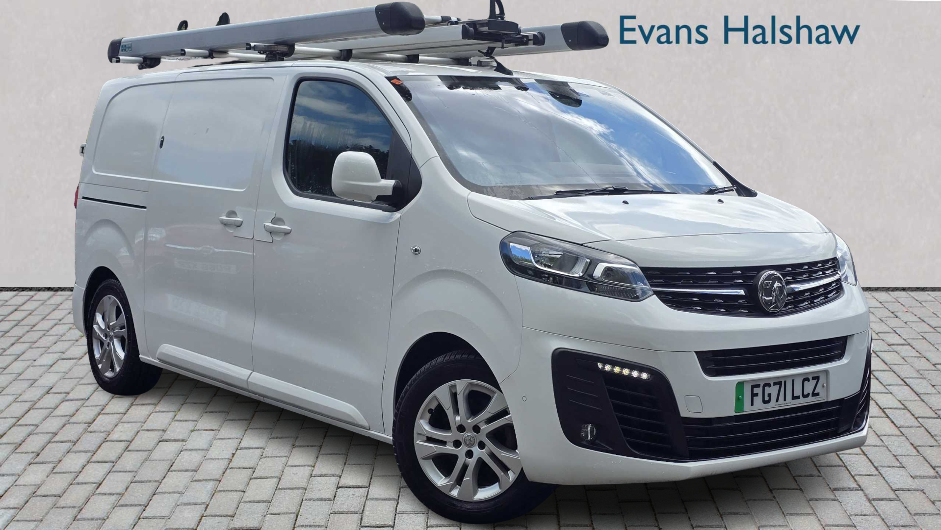 Main listing image - Vauxhall Vivaro-e
