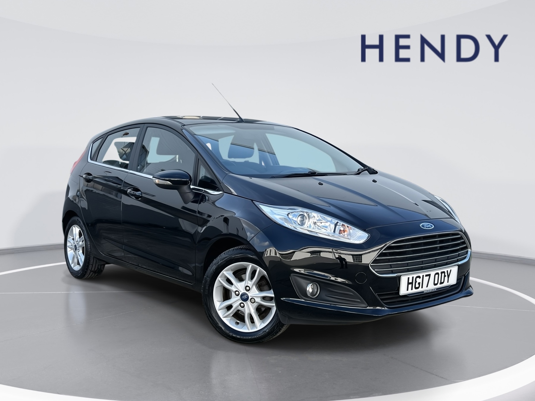 Main listing image - Ford Fiesta