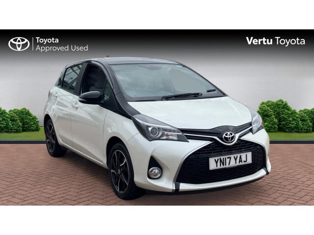 Main listing image - Toyota Yaris