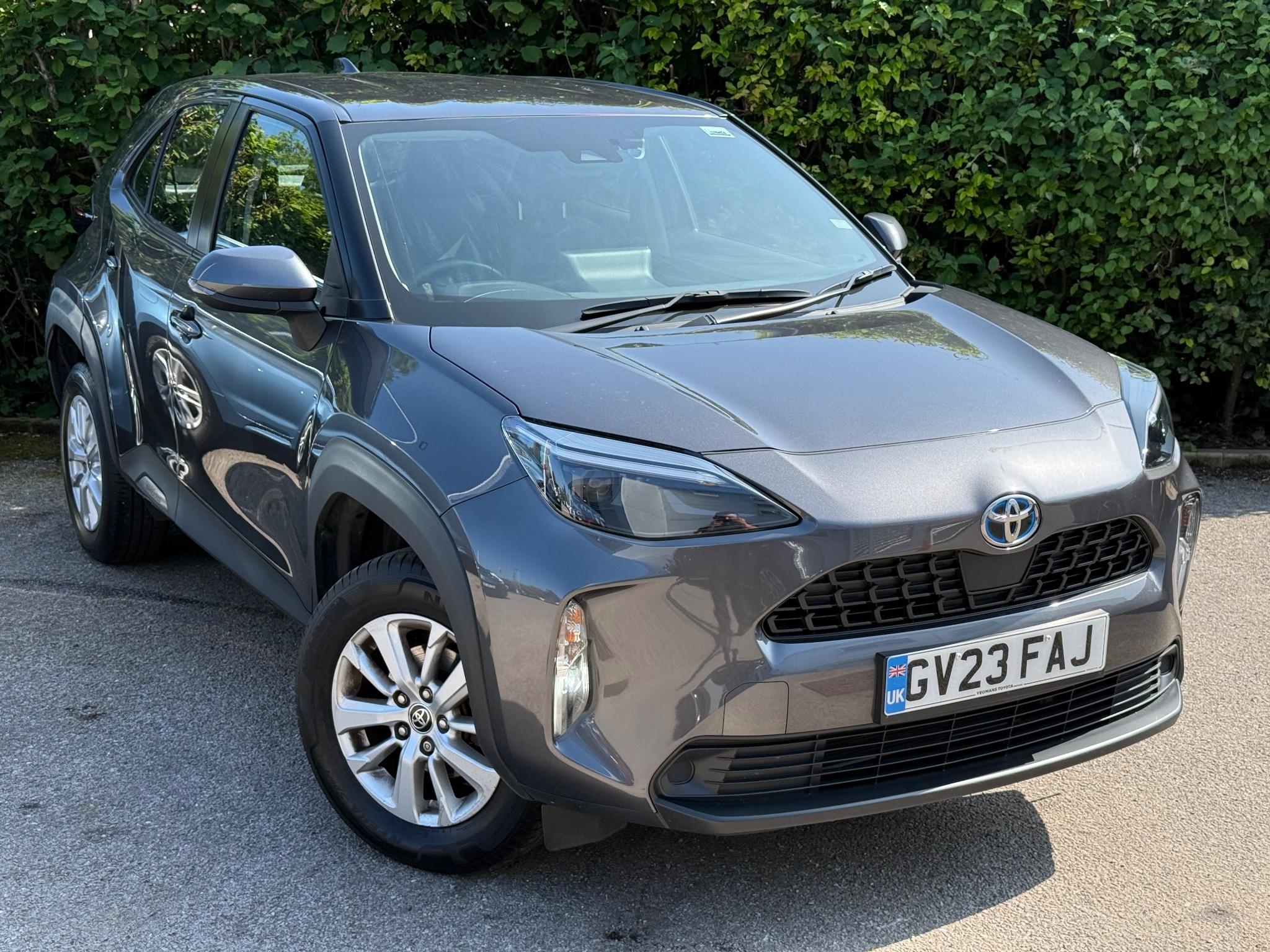 Main listing image - Toyota Yaris Cross