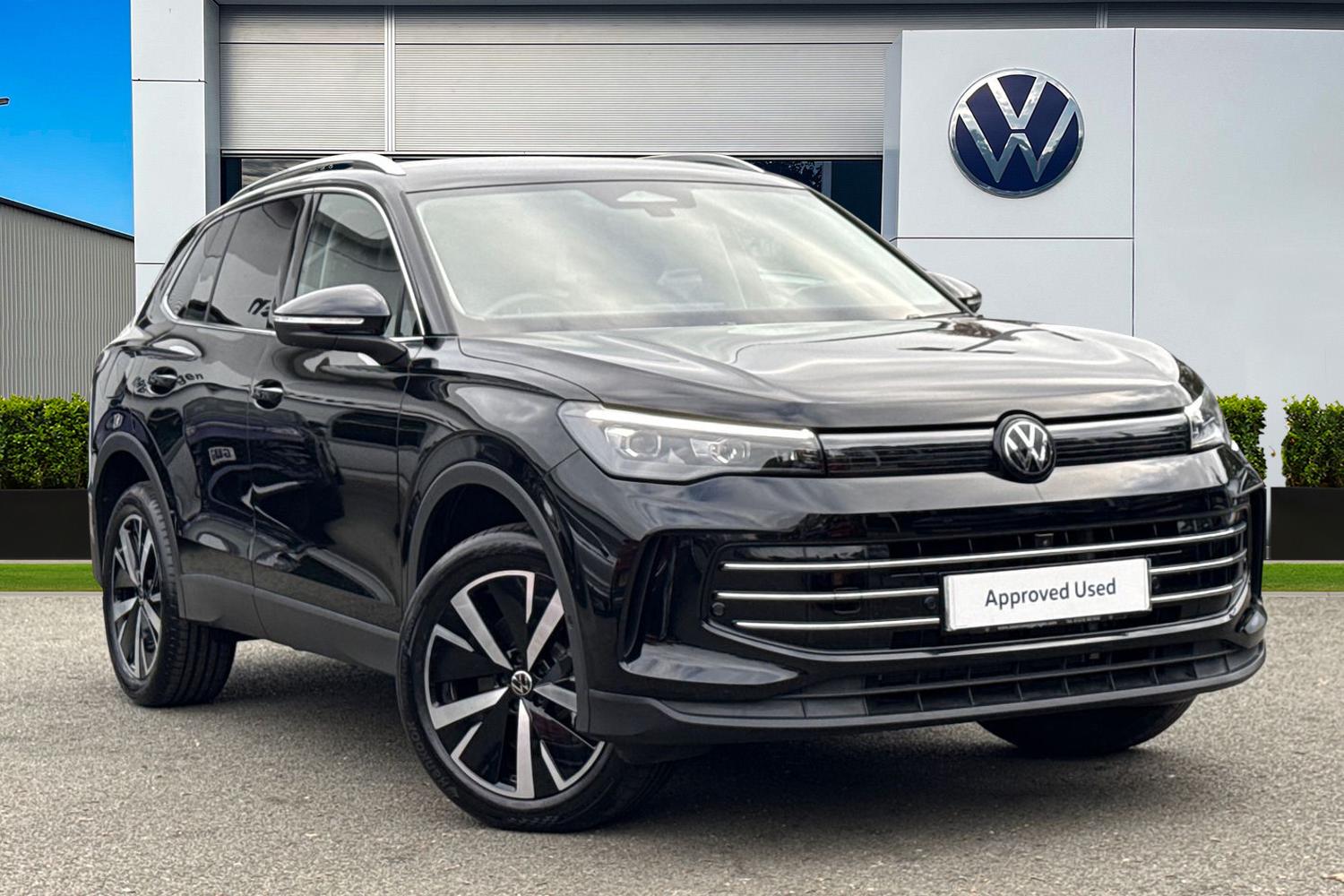 Main listing image - Volkswagen Tiguan