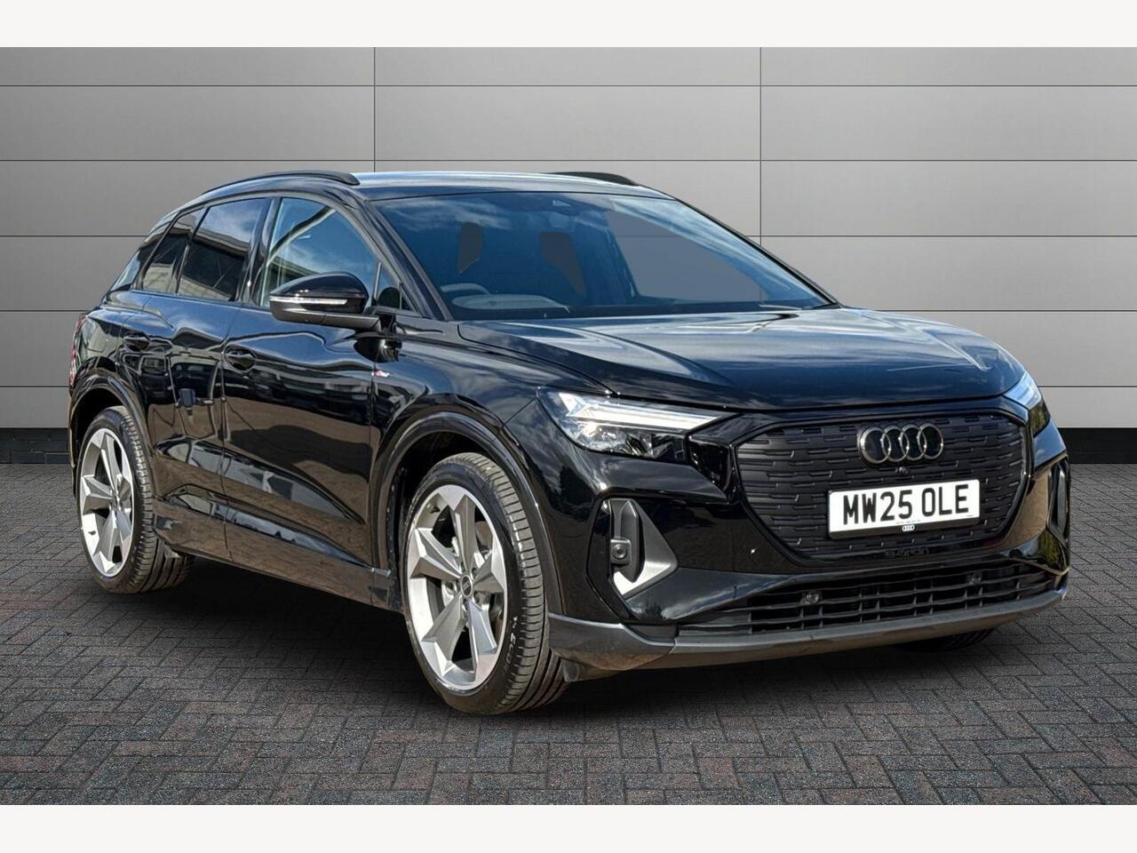 Main listing image - Audi Q4