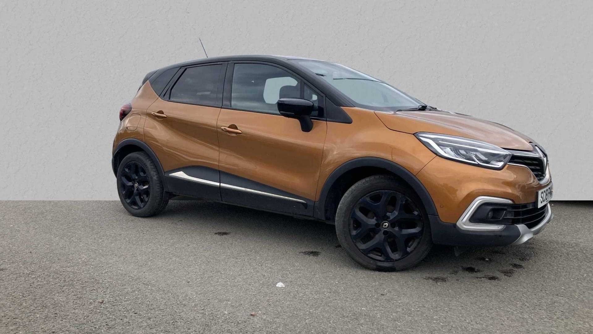 Main listing image - Renault Captur