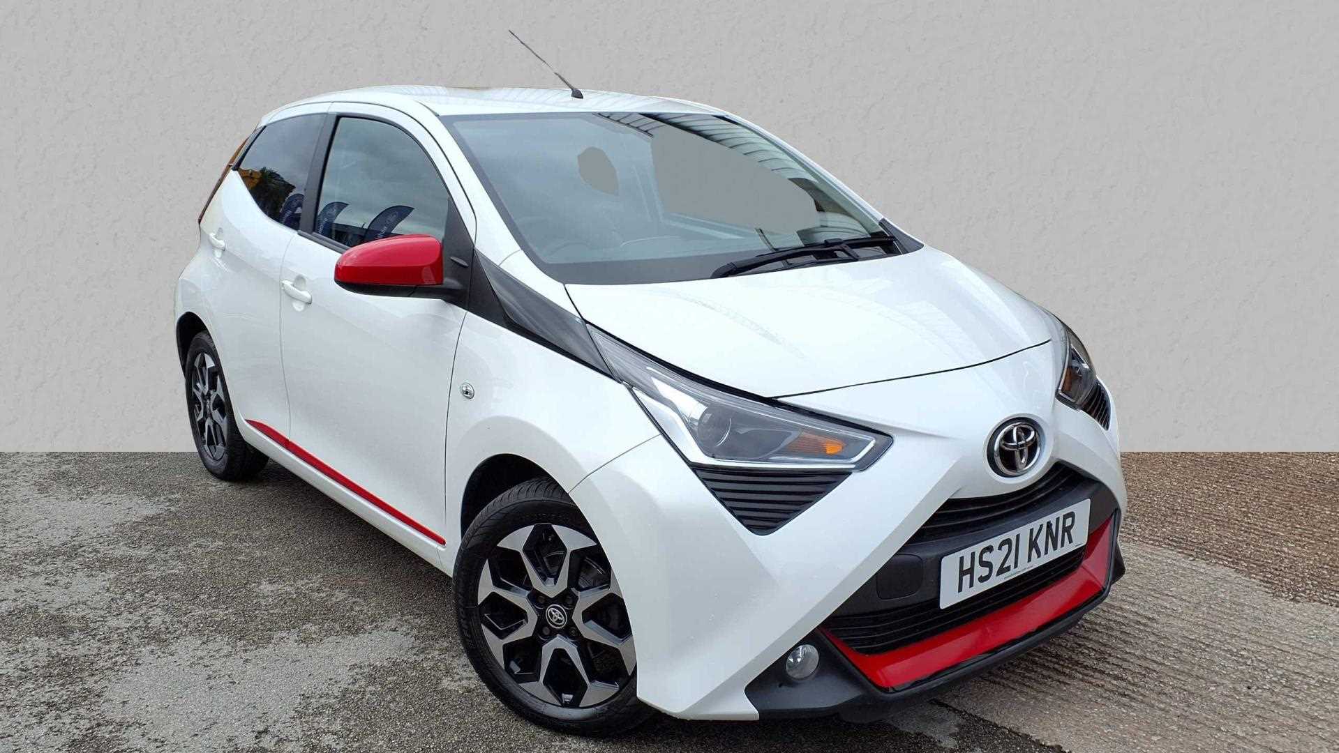 Main listing image - Toyota Aygo