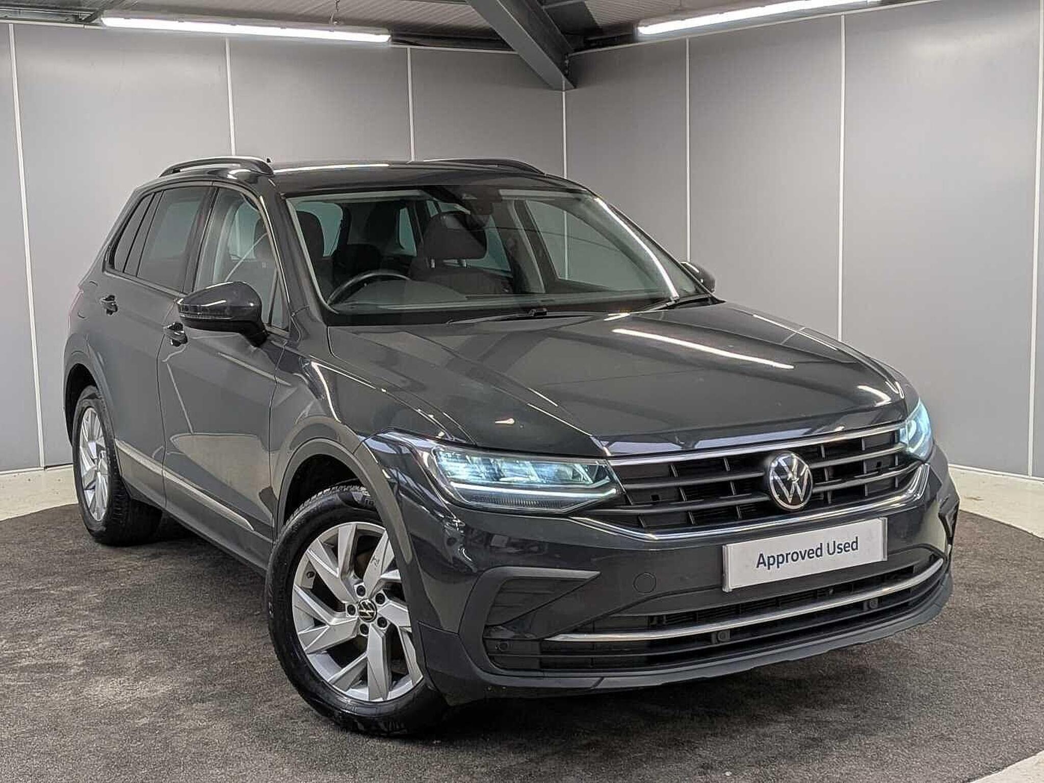 Main listing image - Volkswagen Tiguan