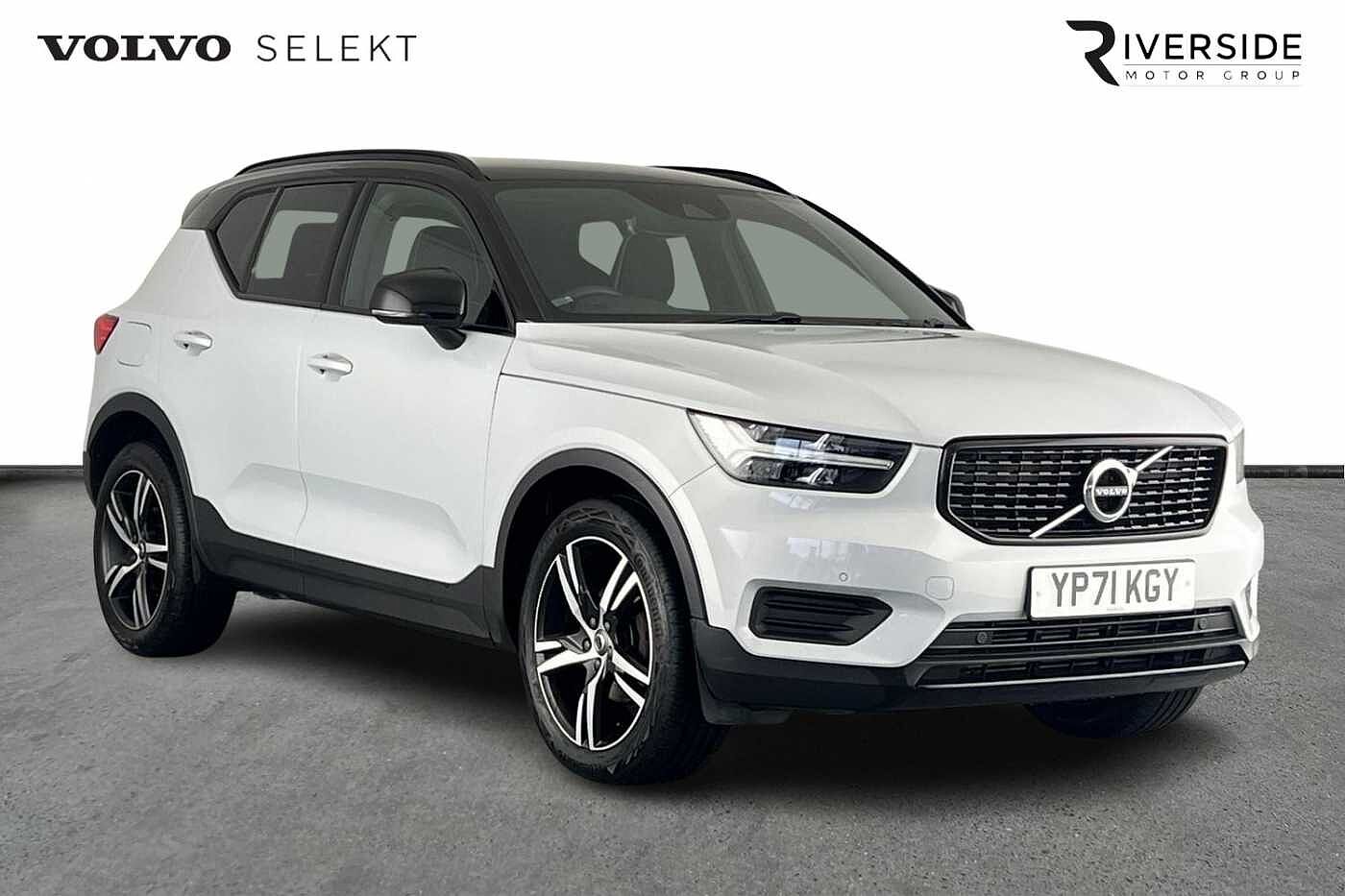 Main listing image - Volvo XC40