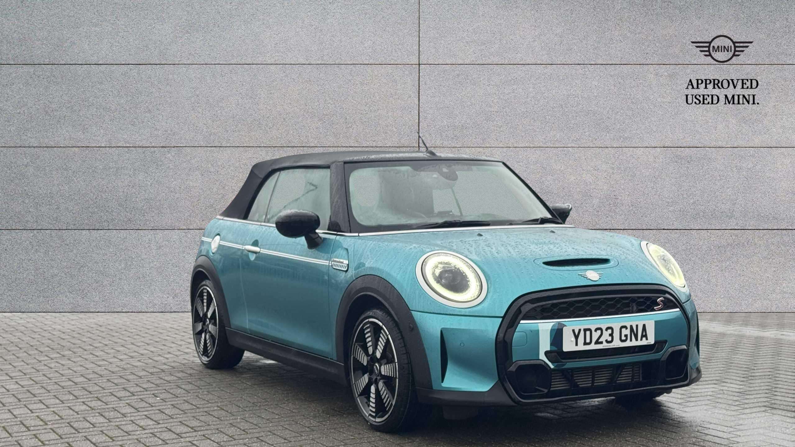 Main listing image - MINI Convertible