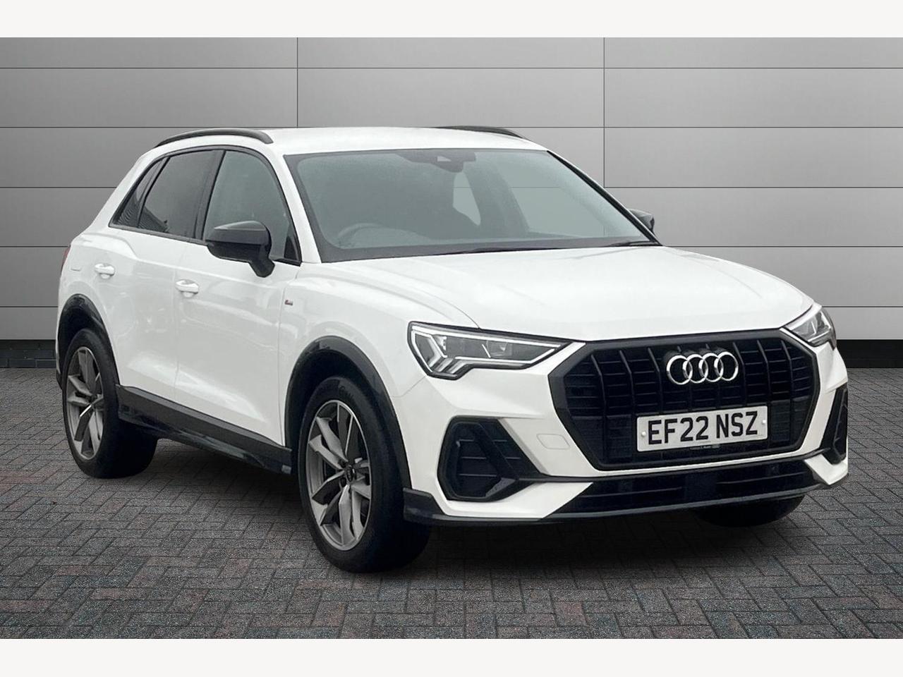 Main listing image - Audi Q3