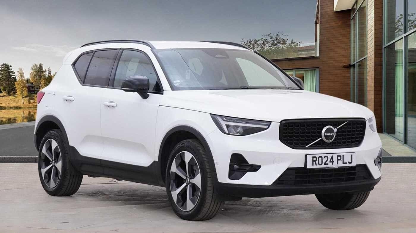 Main listing image - Volvo XC40