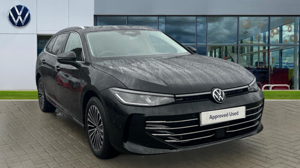 Main listing image - Volkswagen Passat Estate