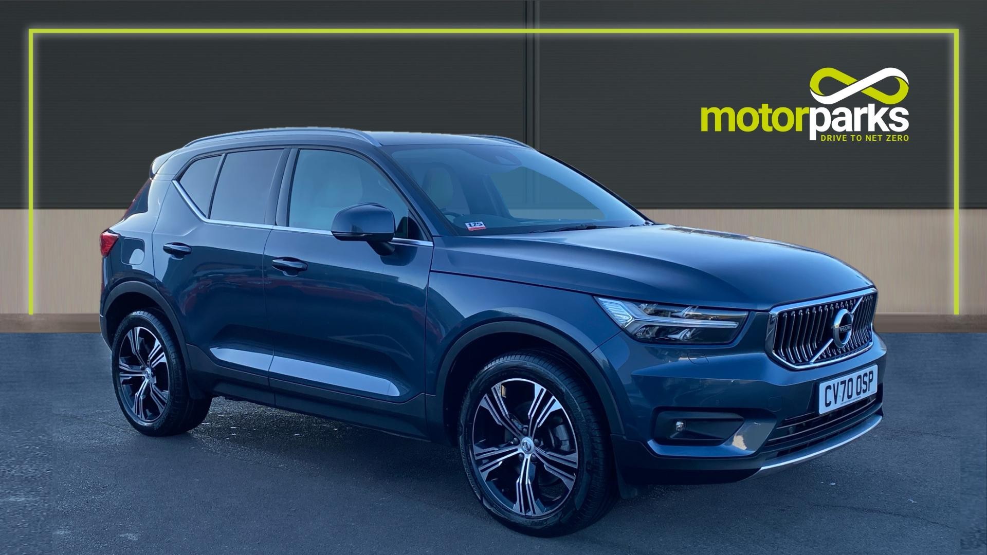 Main listing image - Volvo XC40