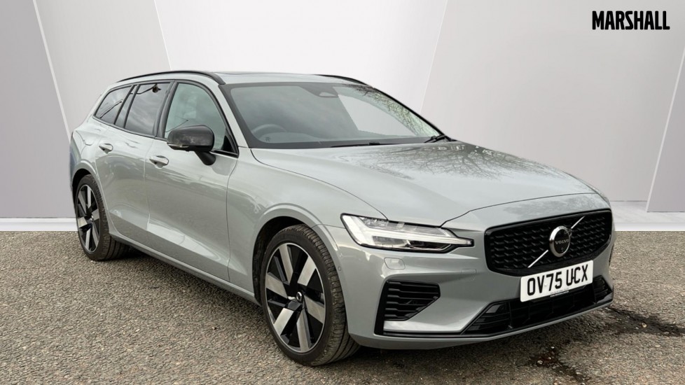 Main listing image - Volvo V60