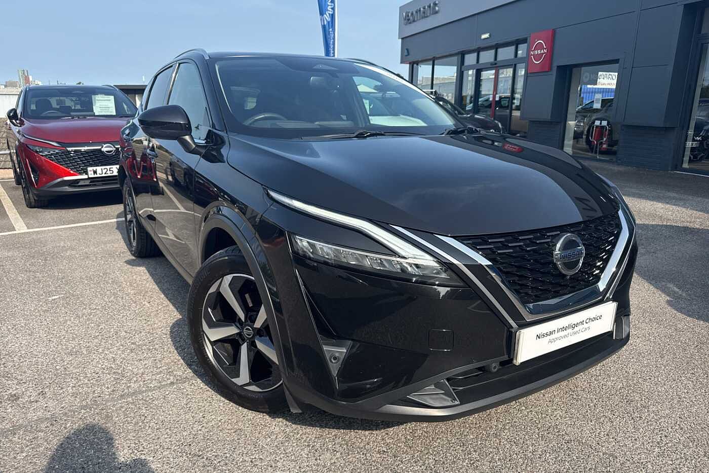 Main listing image - Nissan Qashqai