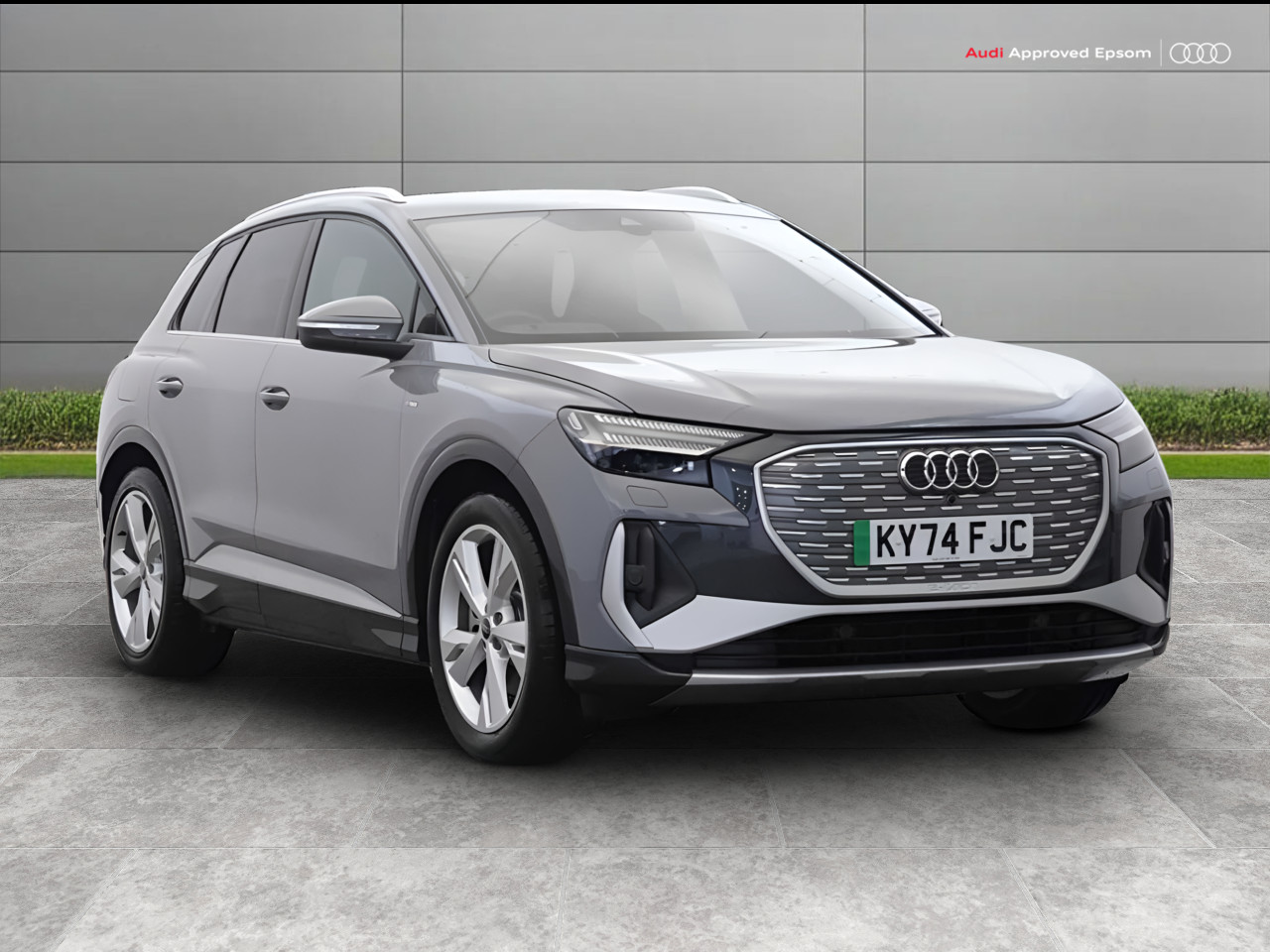 Main listing image - Audi Q4