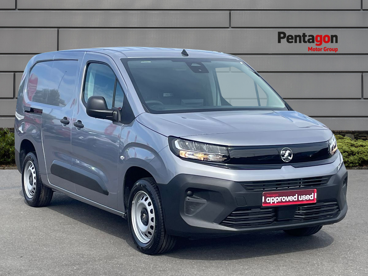 Main listing image - Vauxhall Combo Cargo