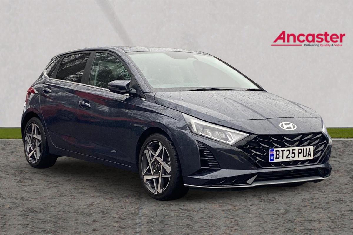 Main listing image - Hyundai i20