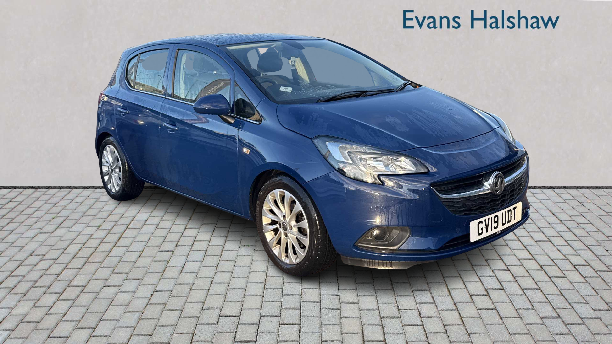 Main listing image - Vauxhall Corsa