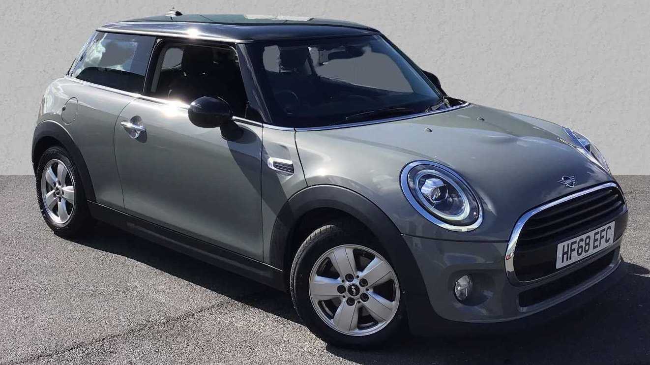 Main listing image - MINI Hatchback