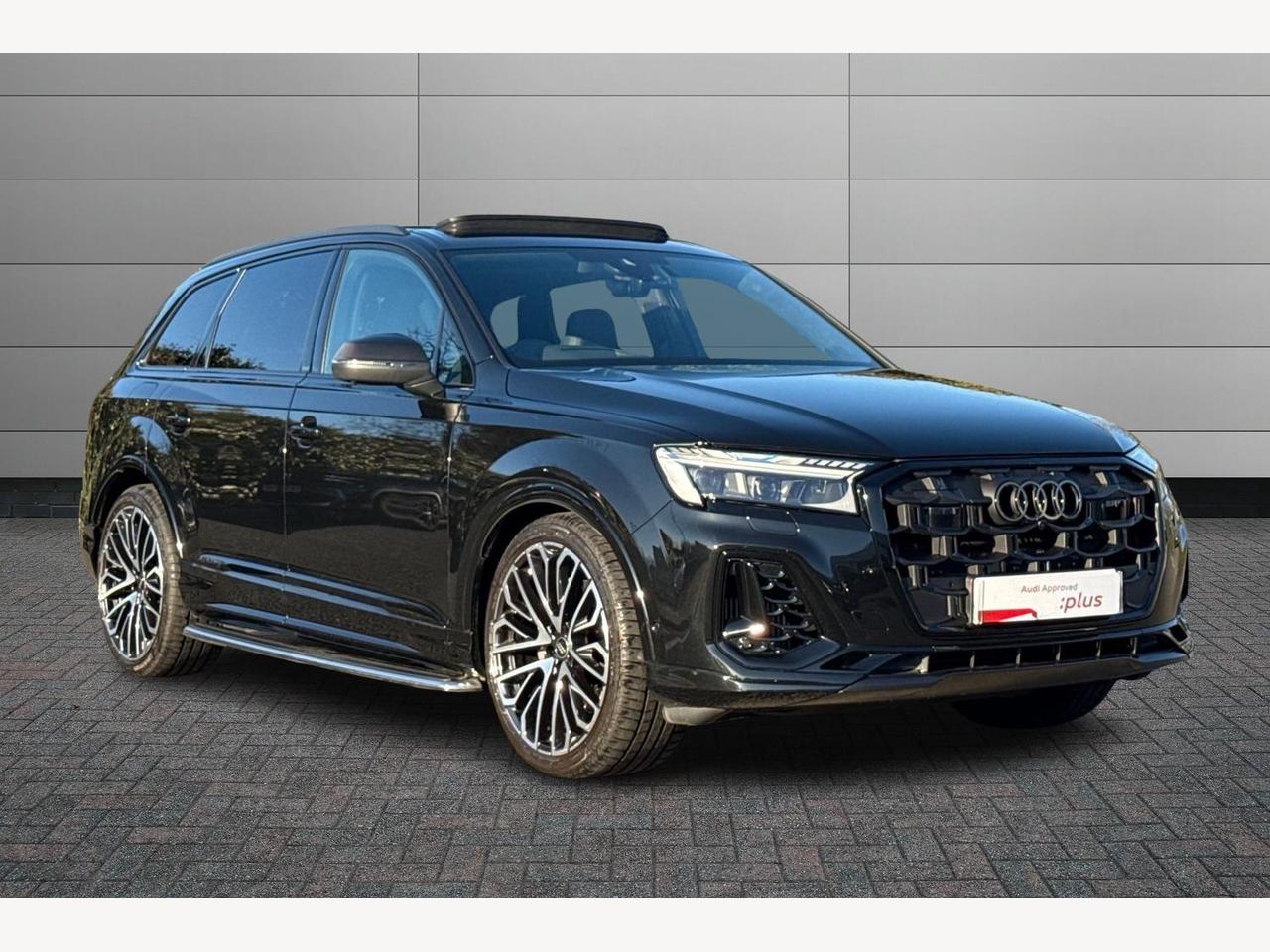 Main listing image - Audi Q7