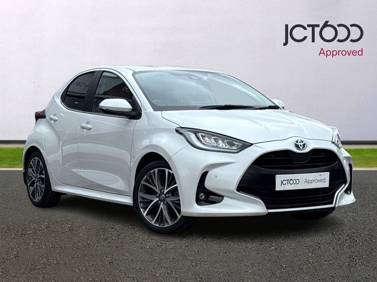 Main listing image - Toyota Yaris