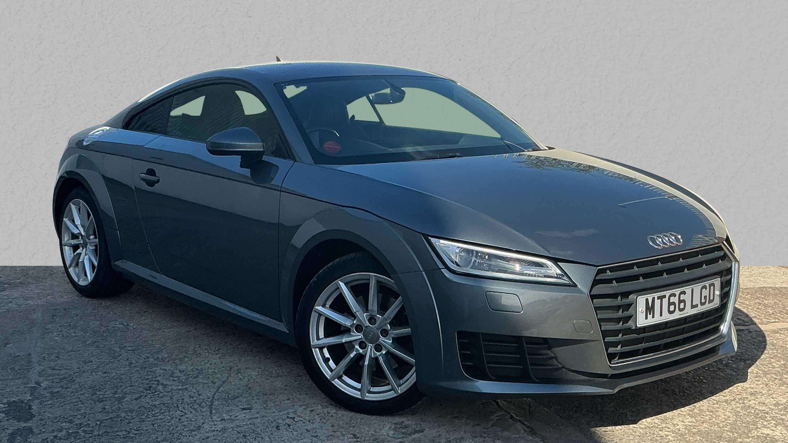 Main listing image - Audi TT