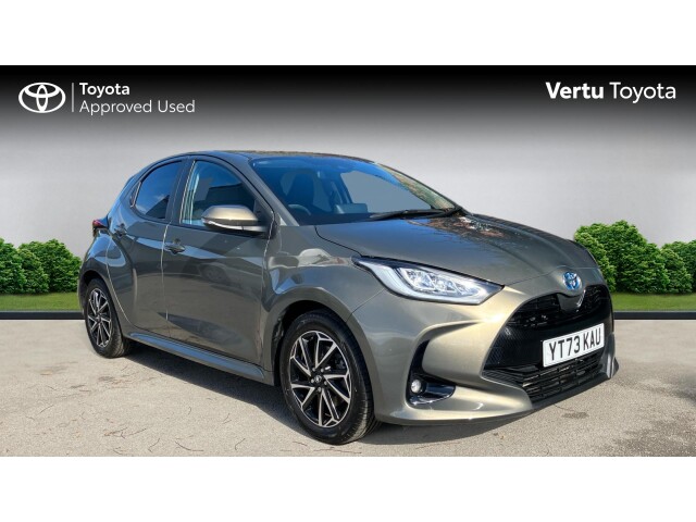 Main listing image - Toyota Yaris