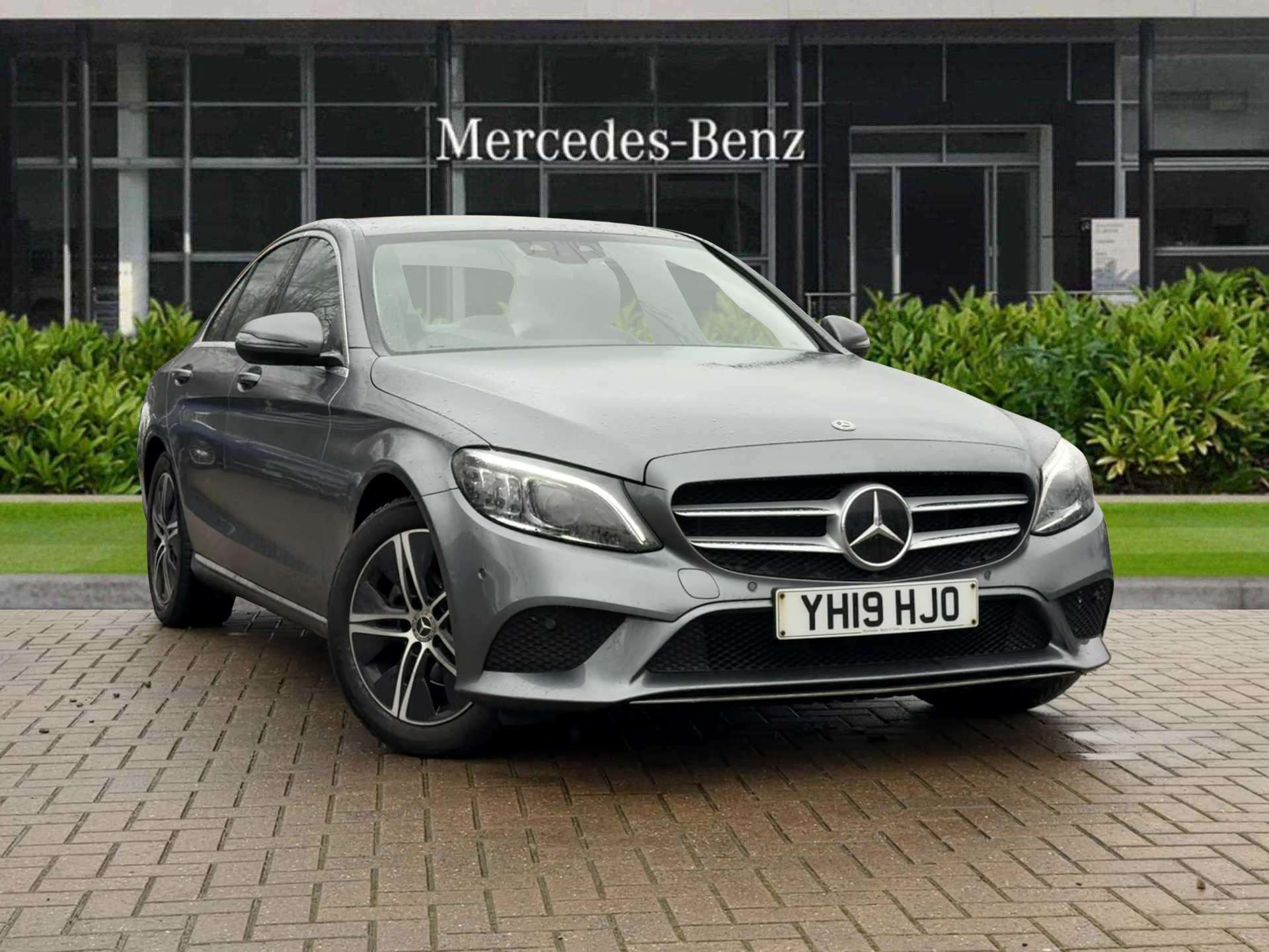 Main listing image - Mercedes-Benz C-Class